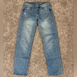 American Eagle Outfitters Women’s 90s Low Rise Straight